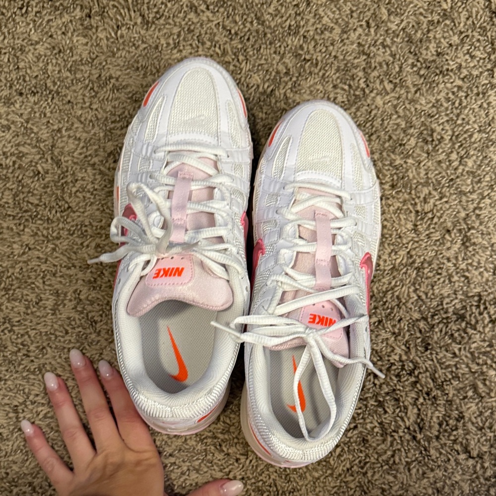 Nike Women's White and Pink Sneakers
